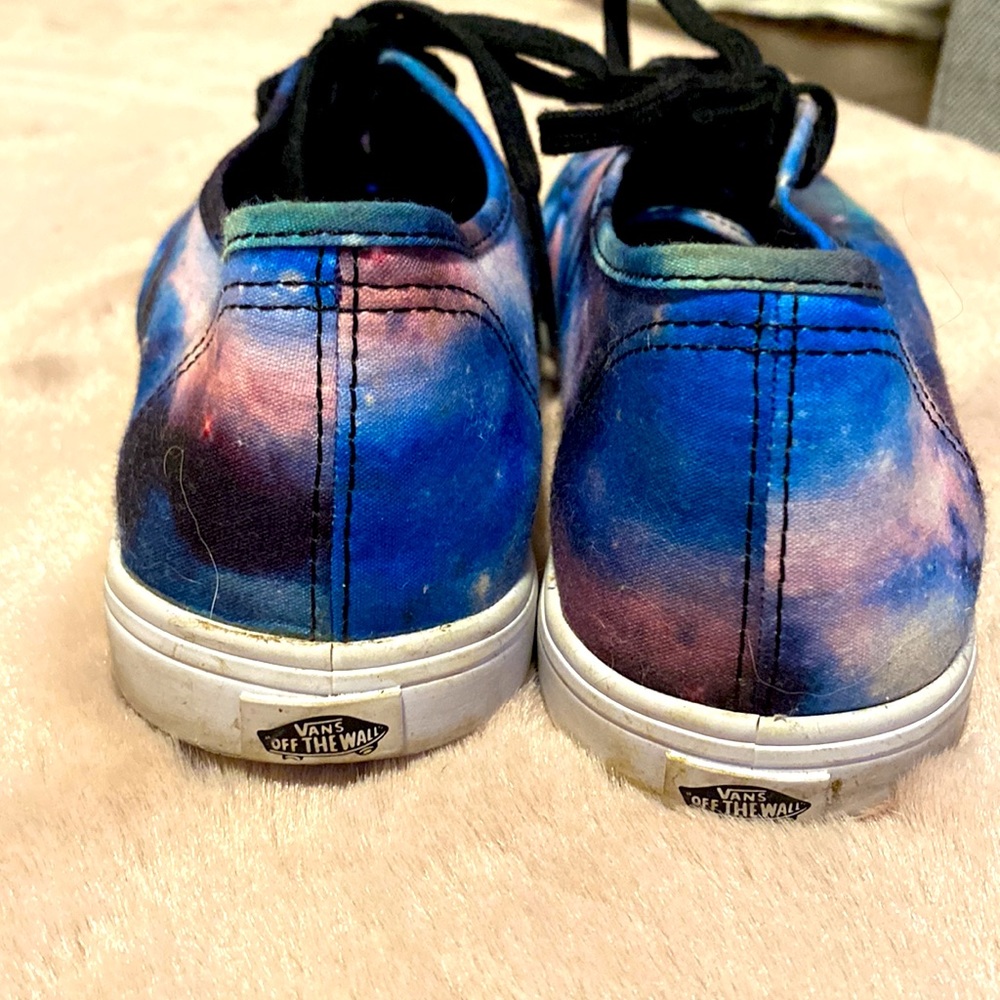 Galaxy Vans - Picture 4 of 6